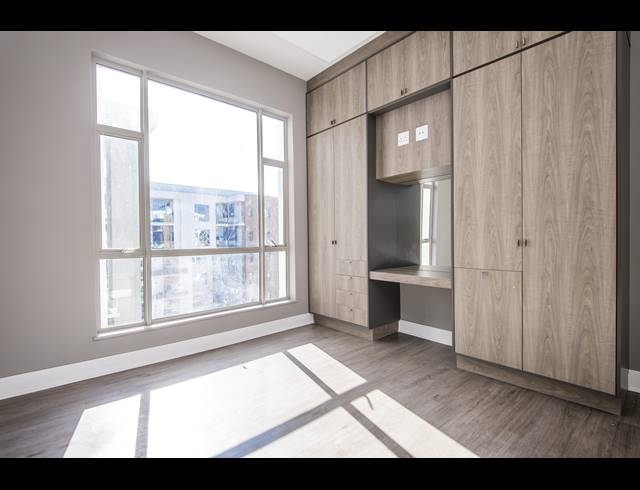 2 BEDROOM PENTHOUSE FOR SALE IN ROSEBANK